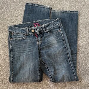 Wrangler Women's Boot Cut Jeans in Faded Blue Denim